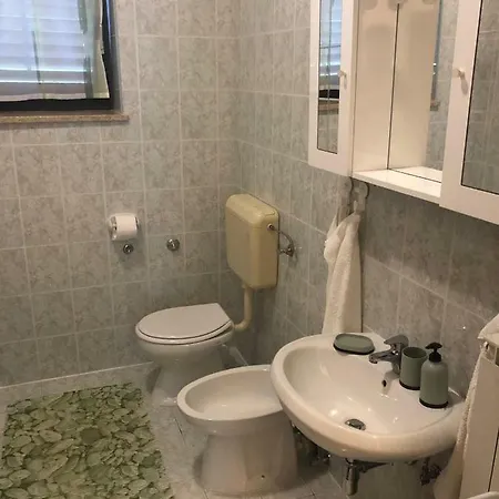 Vesna Apartamento Veleniki