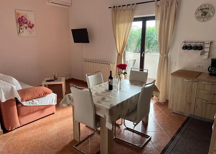 Vesna Apartment Veleniki