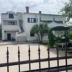 Vesna Apartment